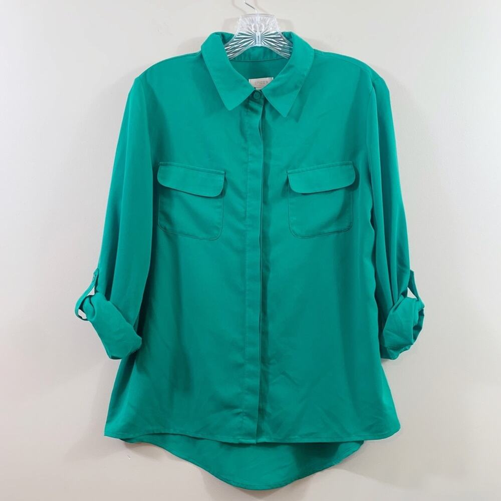 Chico’s Kelly Green Roll Tab Sleeves Button Down Top